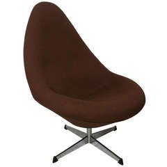 Vintage Egg Shape Swivel Chair By Overman