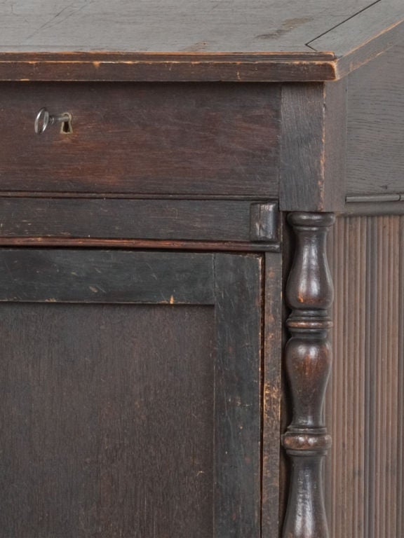 Antique Podium 2