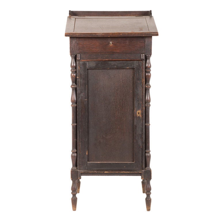 Antique Podium