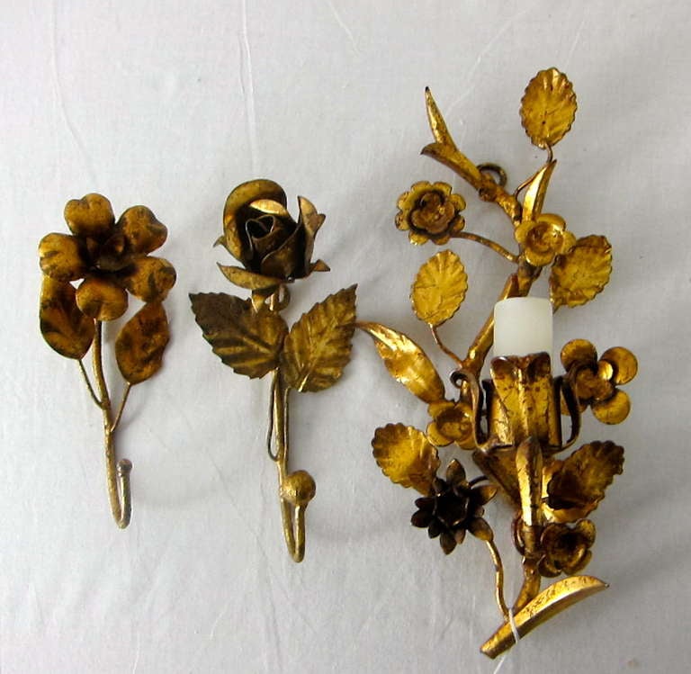 Hollywood Regency Petite  Italian Gilt Flowers Galor Candle Wall  Sconce w Two Floral Towel Hooks 3