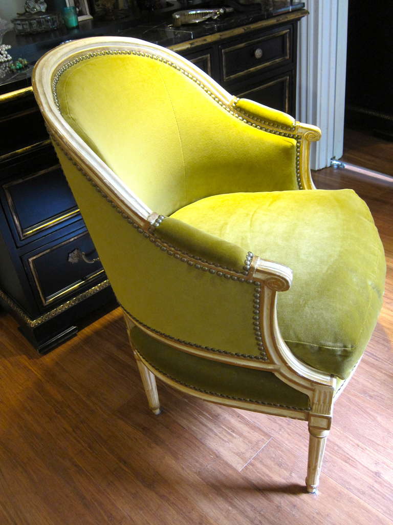 Pair of Michael Taylor chairs covered in green velvet. 

Seat Height: Floor to top of loose cushion 18
