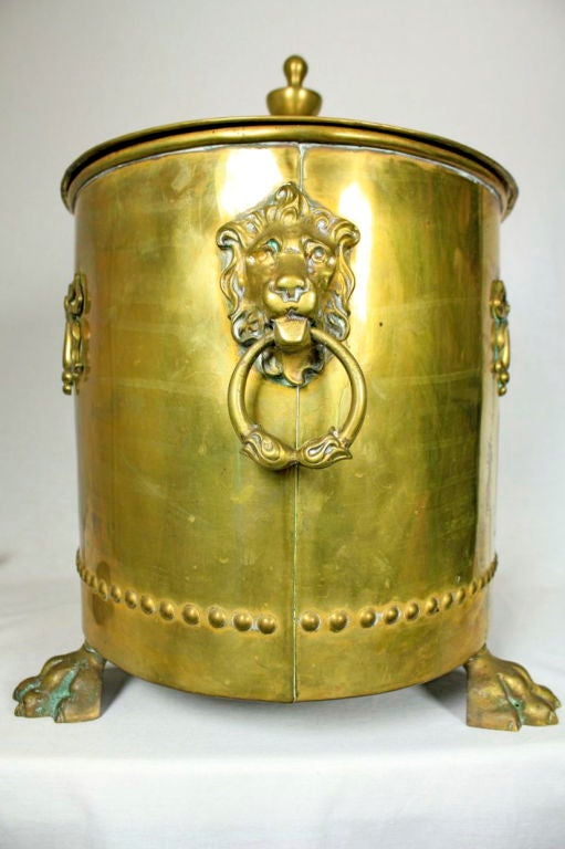 ANTIQUE VICTORIAN BRASS COAL BIN WITH LID AND HANDLES LION CREST 1
