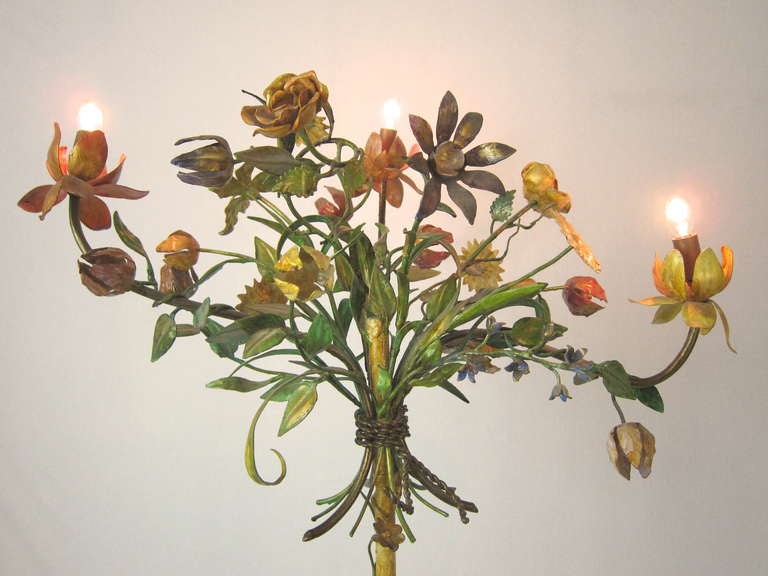 Metal Vintage Floral Bouquet Tole Candelabra Floor Lamp-w climbing flowers