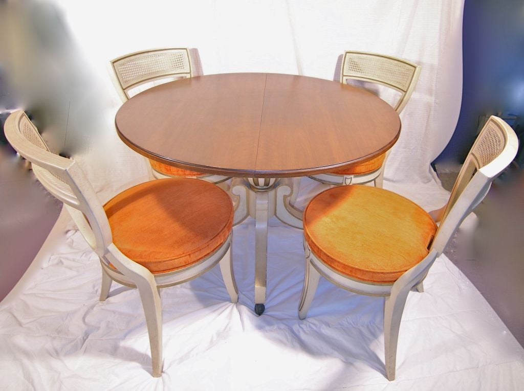 Wood Dorothy Draper Dining Room Table W/ Leaf Four Chairs