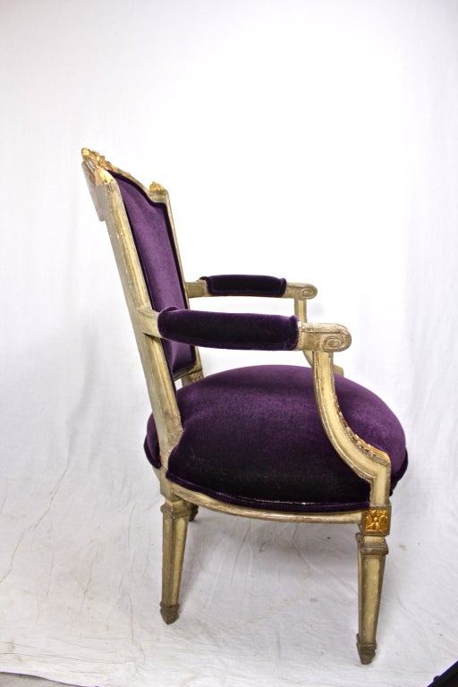 Louis VXI eggplant purple mohair gilded  Begeres chairs 3