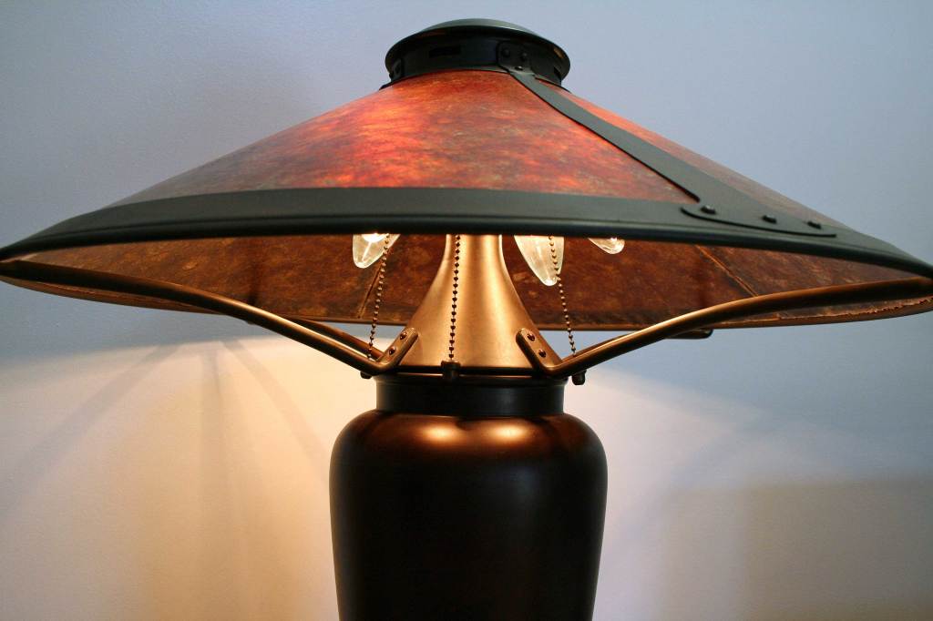 American Arts & Crafts-Style Metal Lamp With Mica Shade