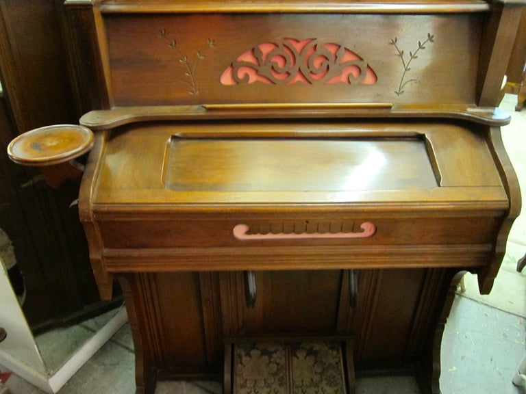 chicago cottage pump organ