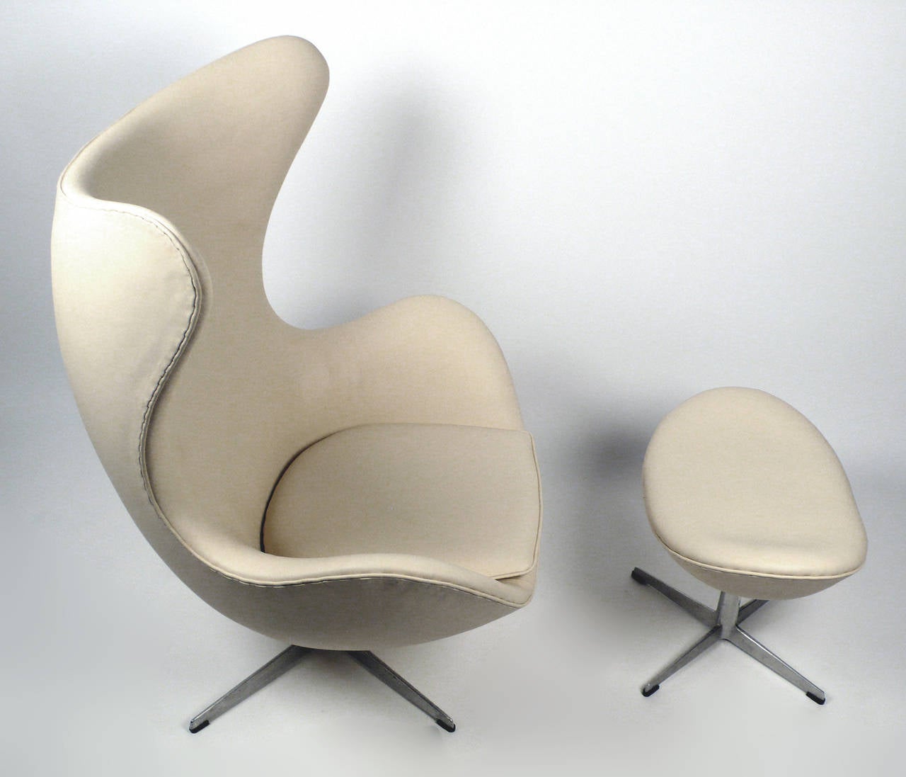 Danish Early Production Leather Egg Chair with Matching Ottoman by Arne Jacobsen