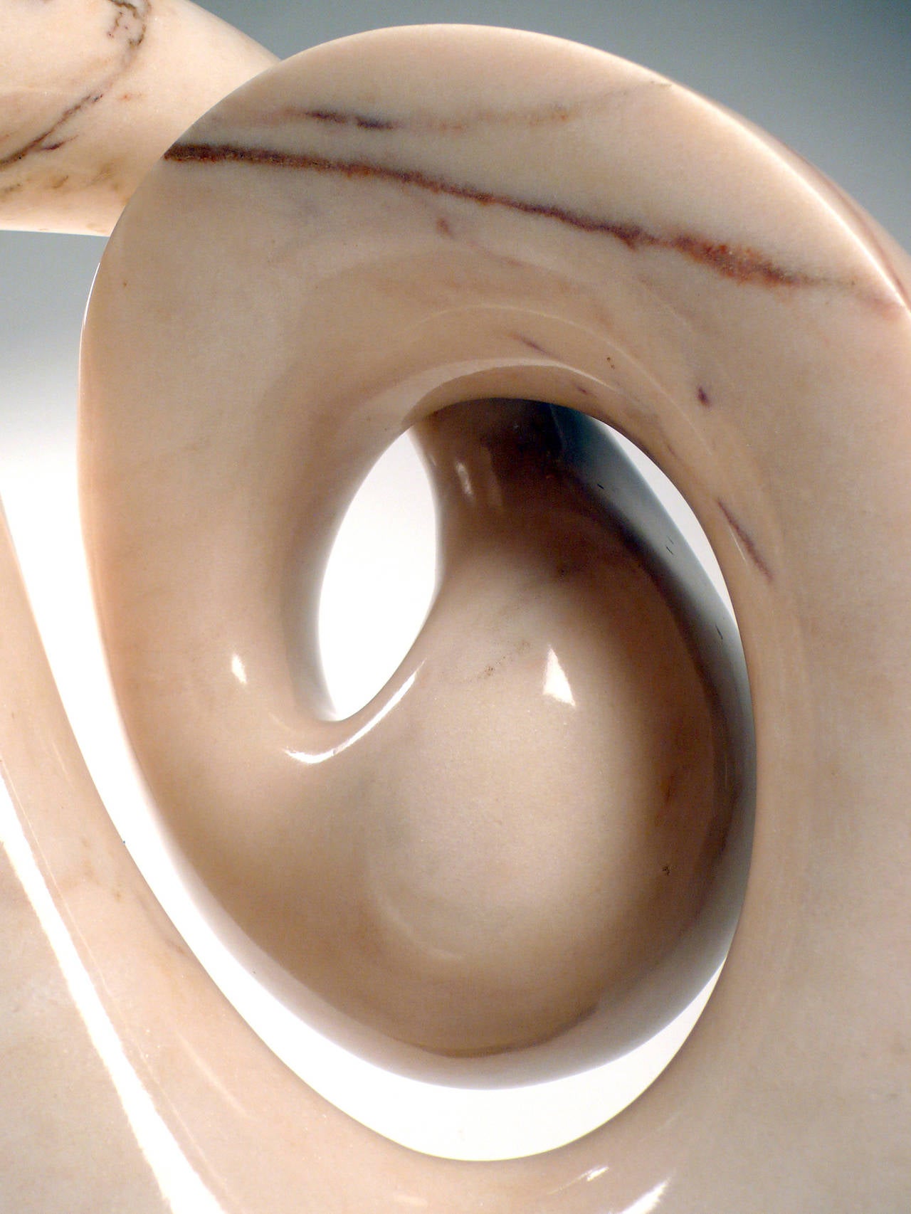 Scultura astratta in marmo in vendita 1