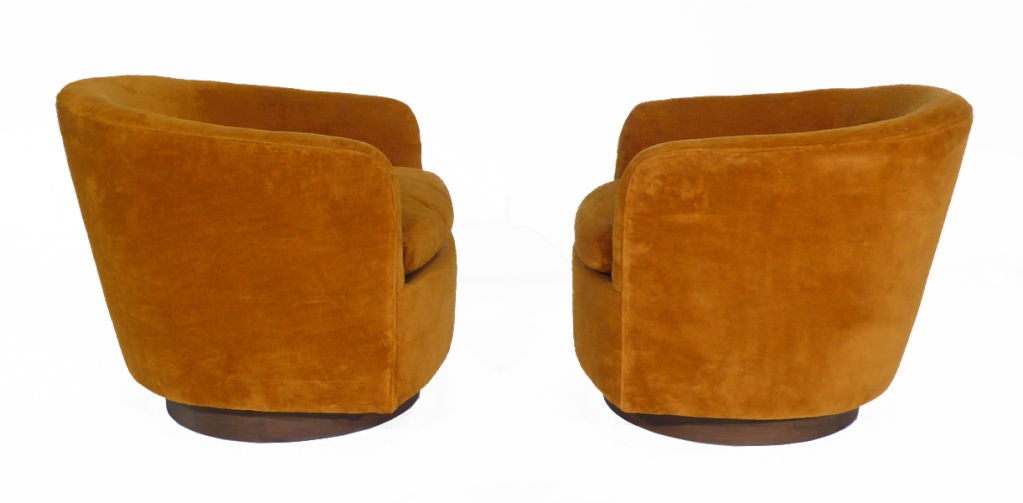 American Pair of Tilting and Rocking Milo Baughman Barrel Chairs