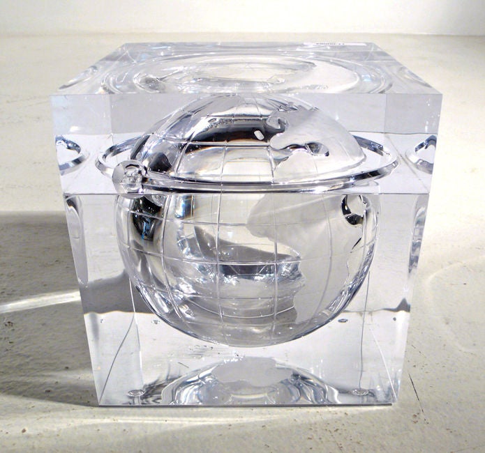 American Lucite Ice Bucket