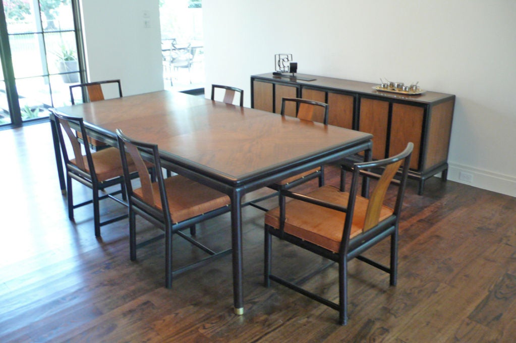 Classically Designed American Dining Set 4