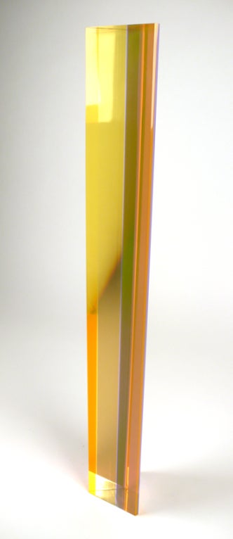 Vasa acrylic prismatic sculpture. Signed #1390 Vasa and dated 1979.