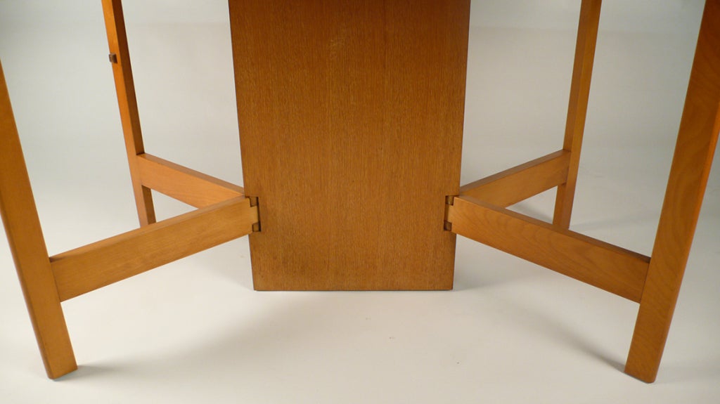 Nelson Gate Leg Dining Table 4