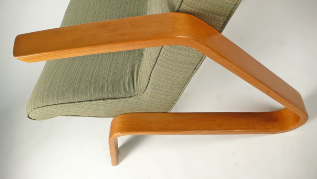 Grasshopper Chair by Eero Saarinen for Knoll Asscocitates 3