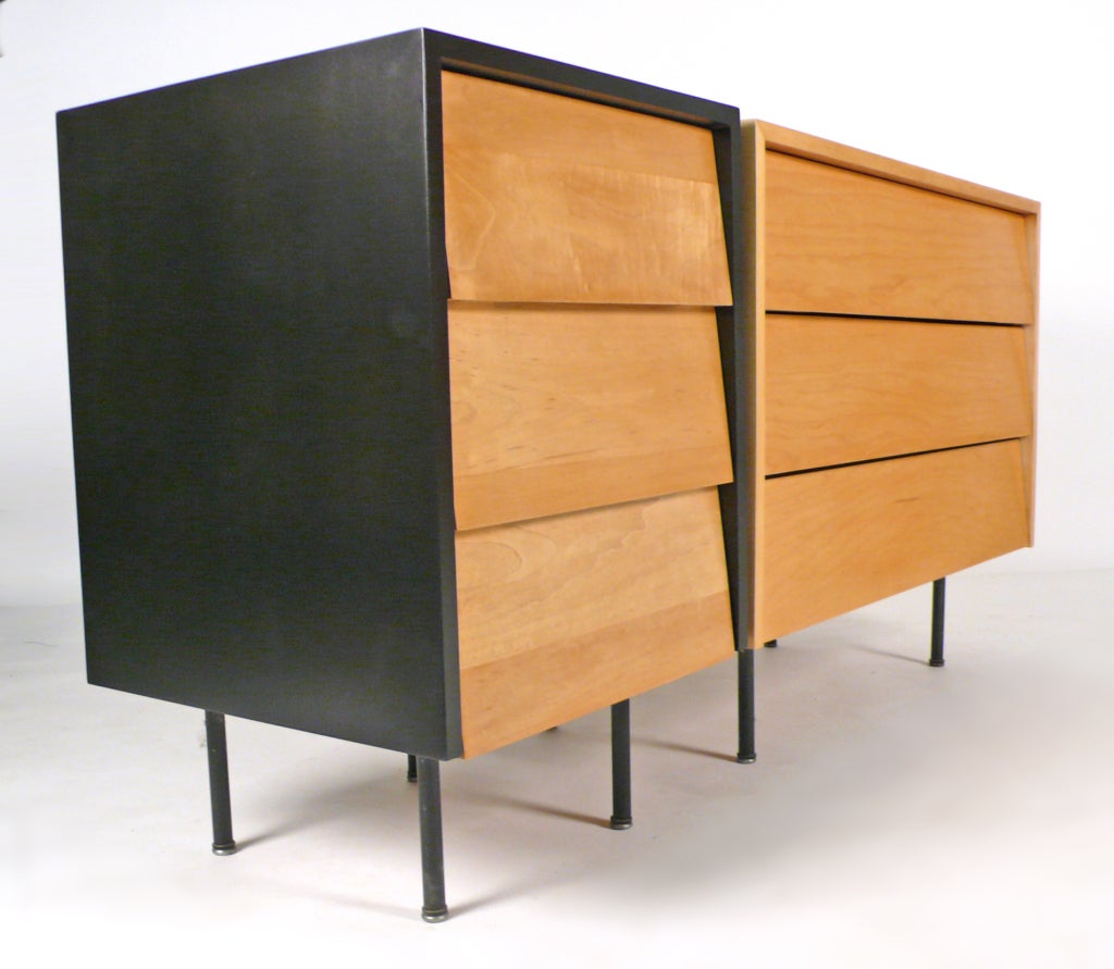 Set of Early Florence Knoll Chests In Excellent Condition In Dallas, TX