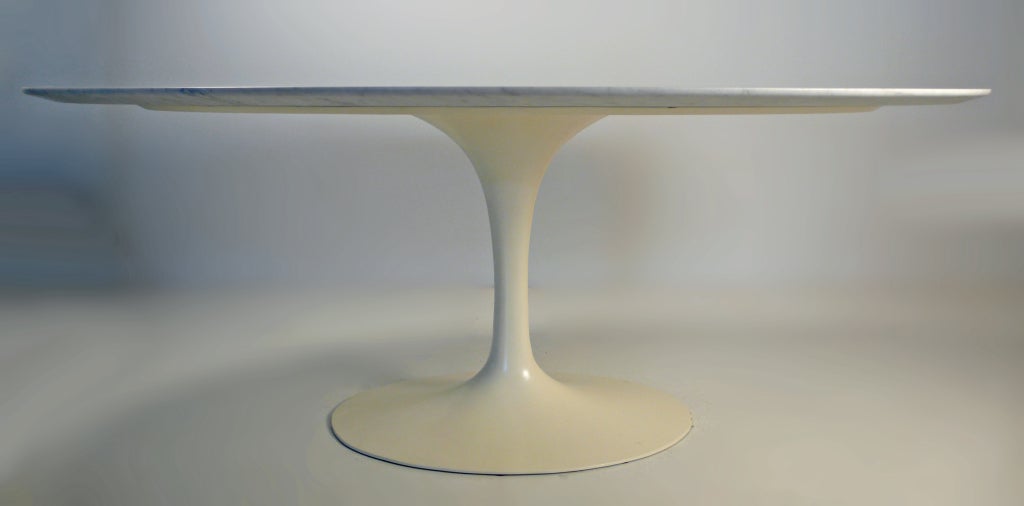 American Oval Saarinen Dining Table