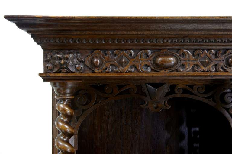 19th Century Victorian Carved Oak Hall Cupboard on Stand In Excellent Condition In Debenham, Suffolk