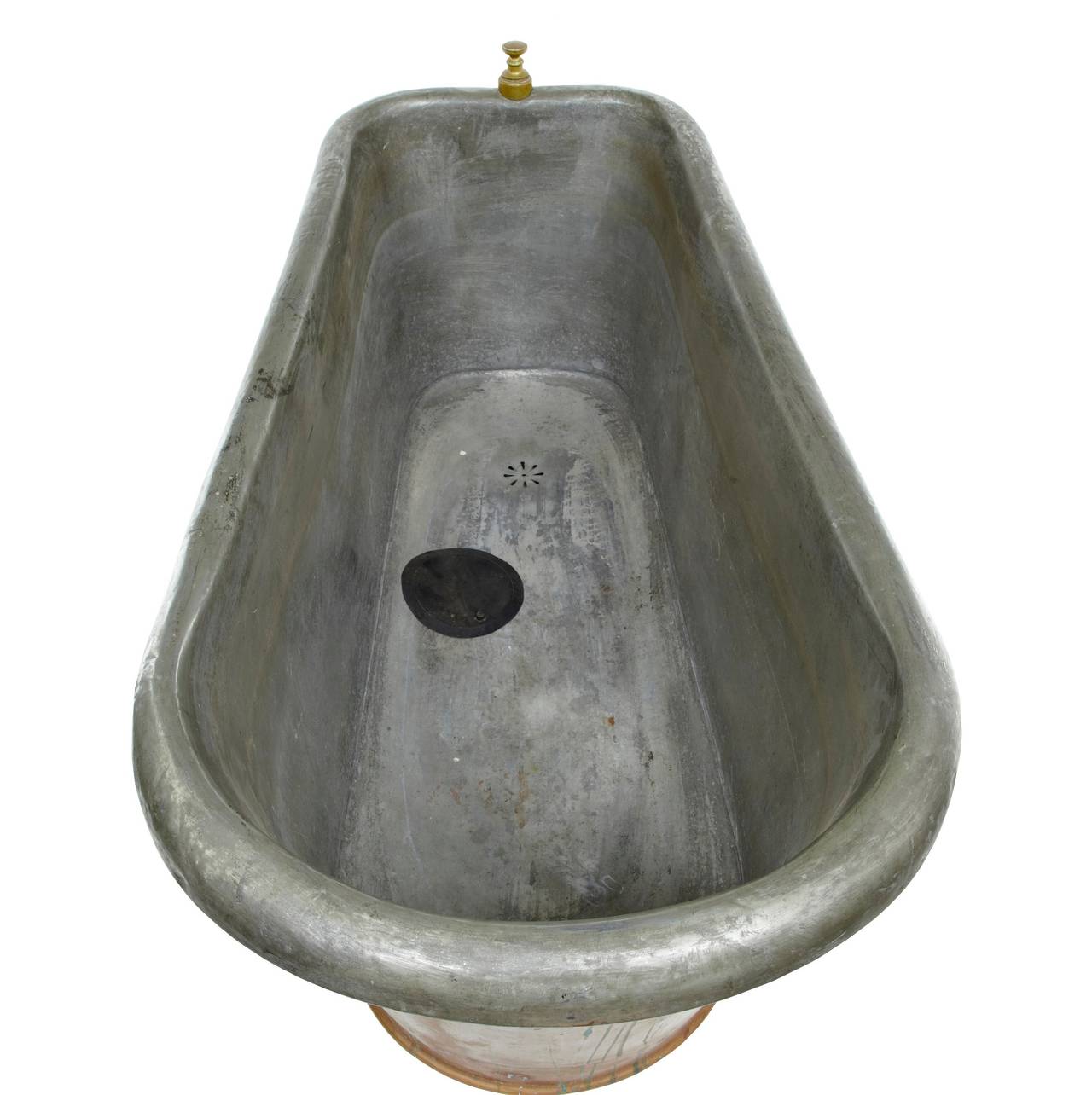 19th Century Victorian Roll-Top Copper Bath Tub 1