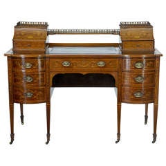 Early 20th Century Maple & Co Inlaid Mahogany Carlton House Desk
