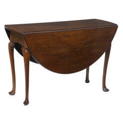 18th Century Mahogany Dropleaf Table