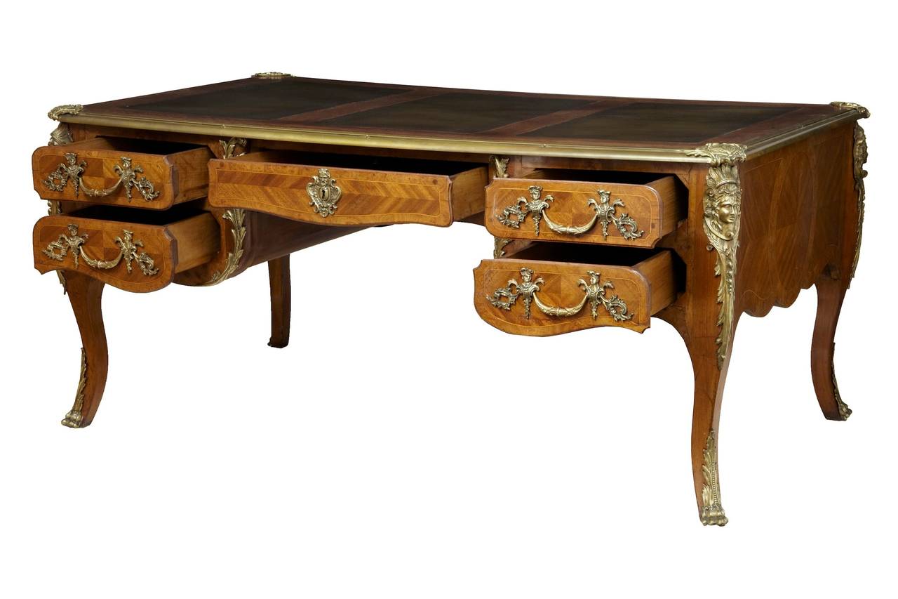 19th Century French Mahogany and Brass Bureau Plat Writing Desk In Excellent Condition In Debenham, Suffolk