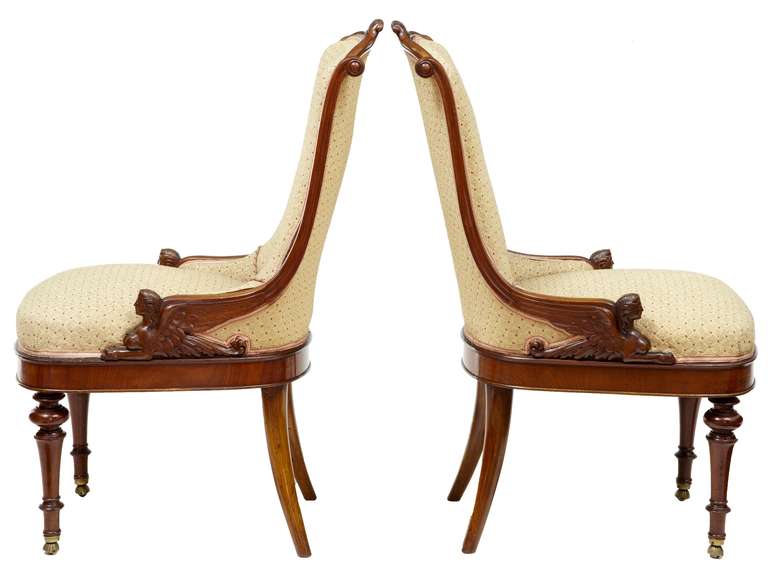 Stunning pair of French nursing chairs, circa 1850.

Upholstery in good order.

Seat height: 17