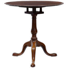 Antique 18th Century Fine Quality Mahogany Piecrust Tripod Table