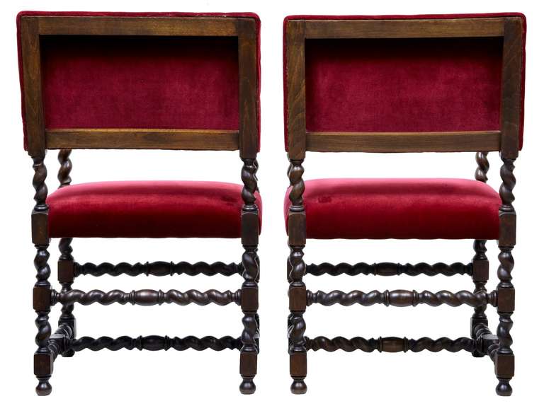 Pair of Late 19th Century Carved Oak Baroque-Influenced Armchairs 1