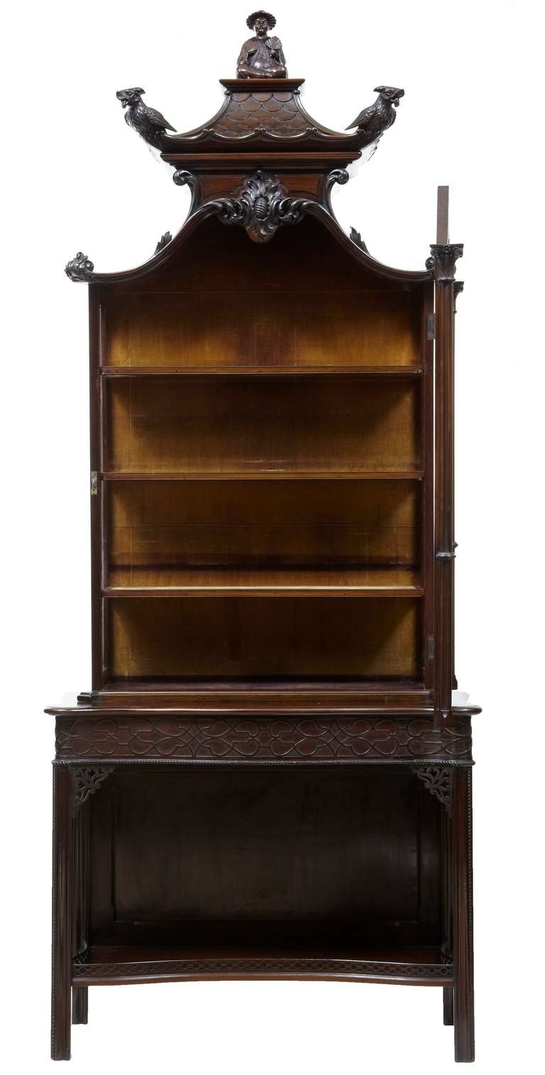 English Edwardian Mahogany Carved Chinese Chippendale Style Display Cabinet
