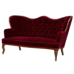 Antique 19th Century High Victorian Mahogany Serpentine Sofa