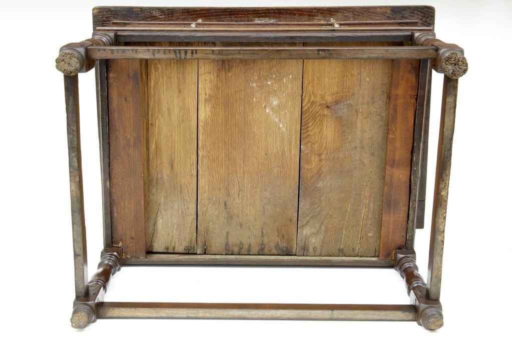 Early 18th Century William and Mary Oak Two-Drawer Side Table 1