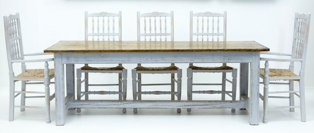 19TH CENTURY TABLE WITH A LATER  SET OF 8 SPINDLE BACK CHAIRS