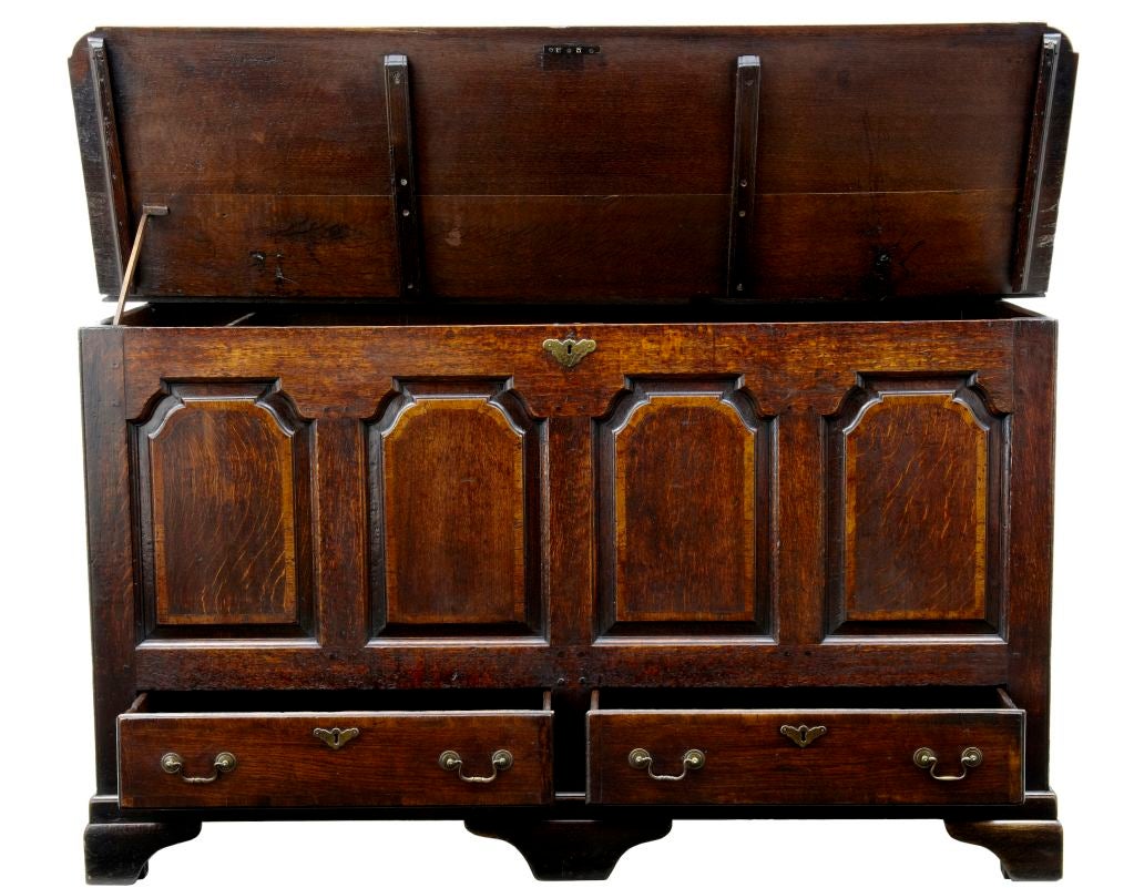 18TH CENTURY ENGLISH MULE CHEST WITH 2 DRAWERS <br />
<br />
WITH CROSS BANDED FIELDED PANELS