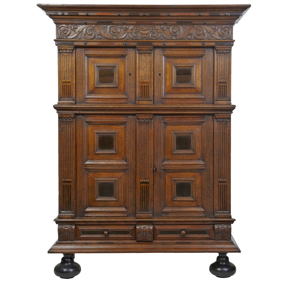 17th Century Flemish Carved Oak Cupboard