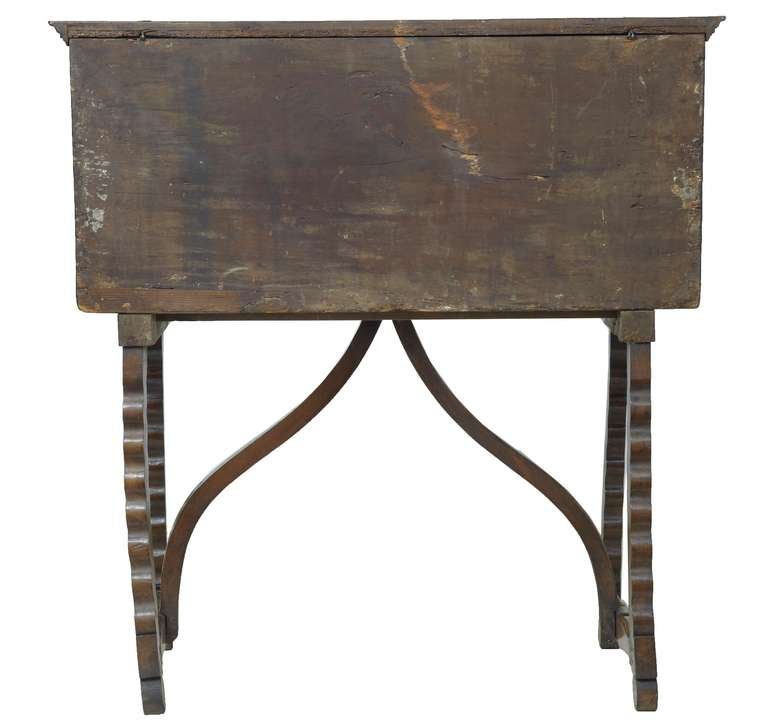 17th Century Spanish Carved Walnut Vaqueno On Stand Writing Desk 4