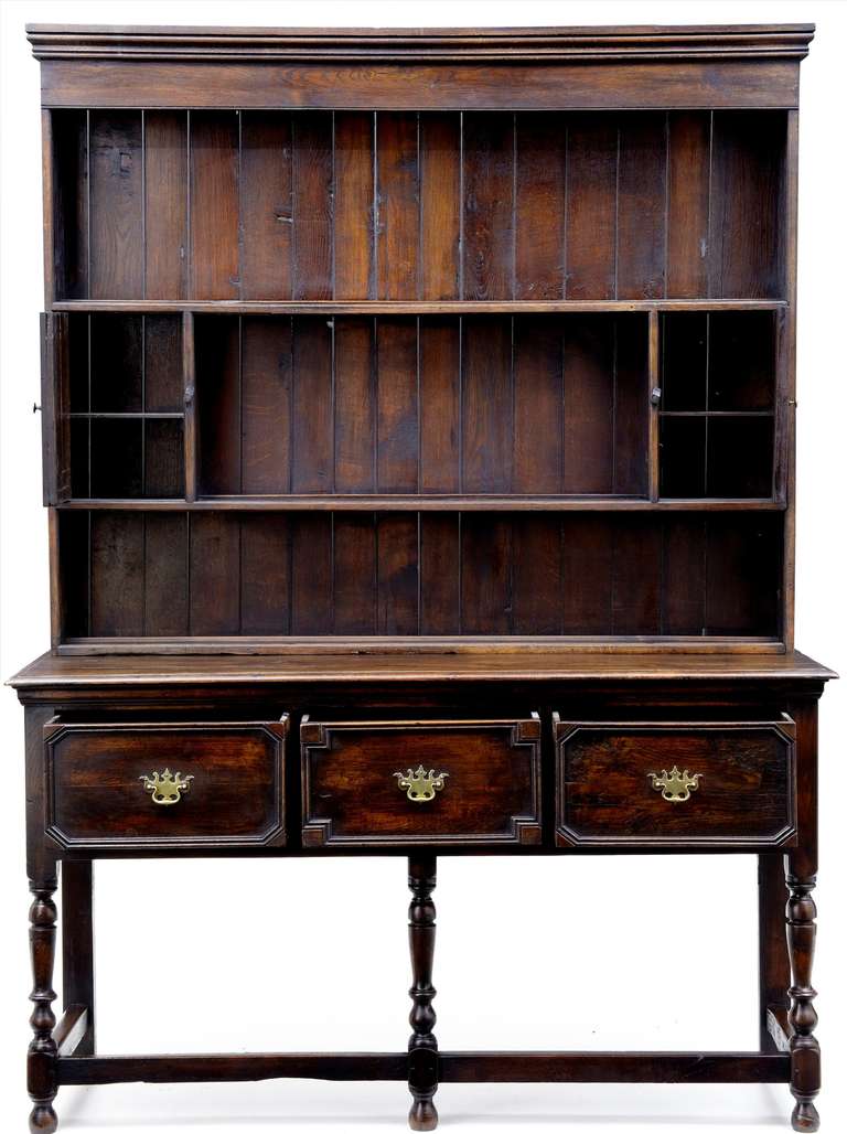 19th Century English Antique Oak Dresser And Rack In Excellent Condition In Debenham, Suffolk