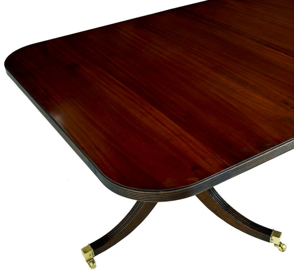 Flamed Mahogany Dining Room Table, thick Reeded Edge
