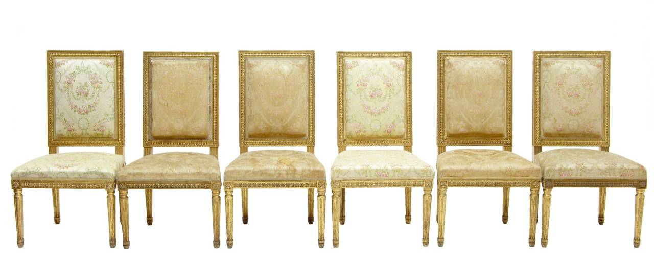 19th Century French 12-Piece Carved Gilt Salon Suite