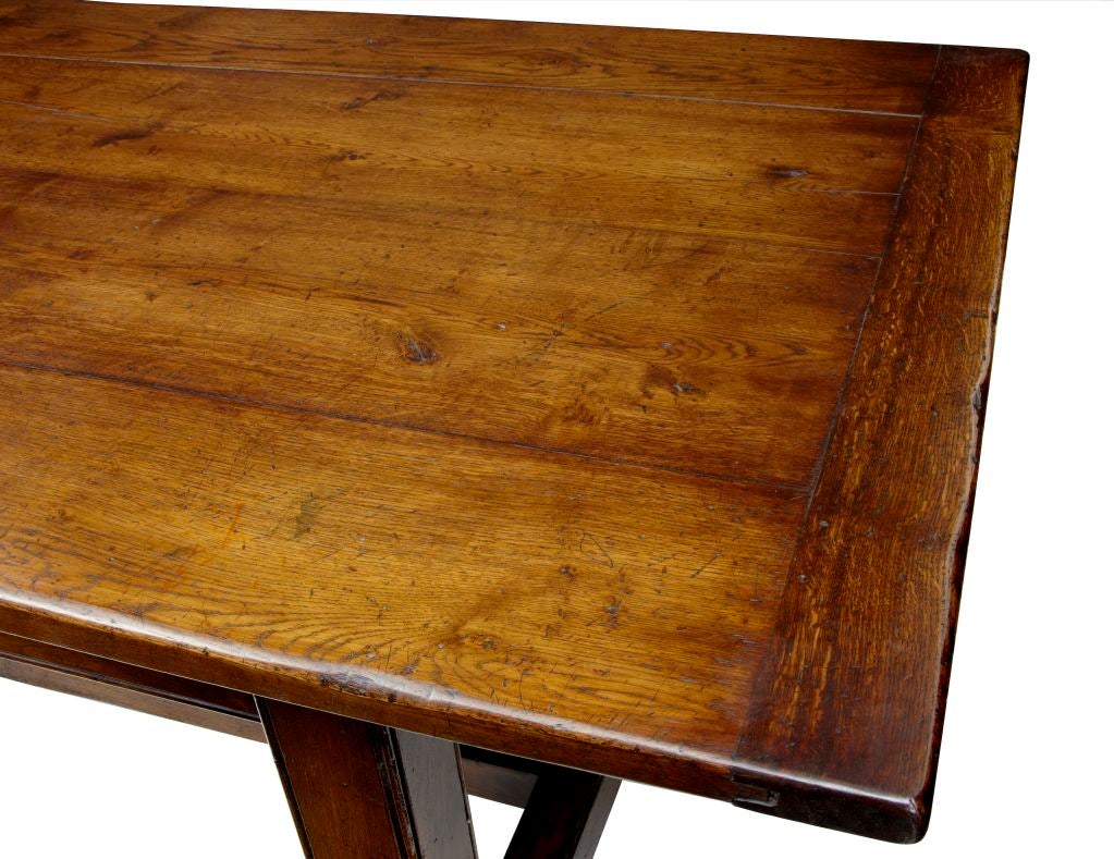 farmhouse table seats 12