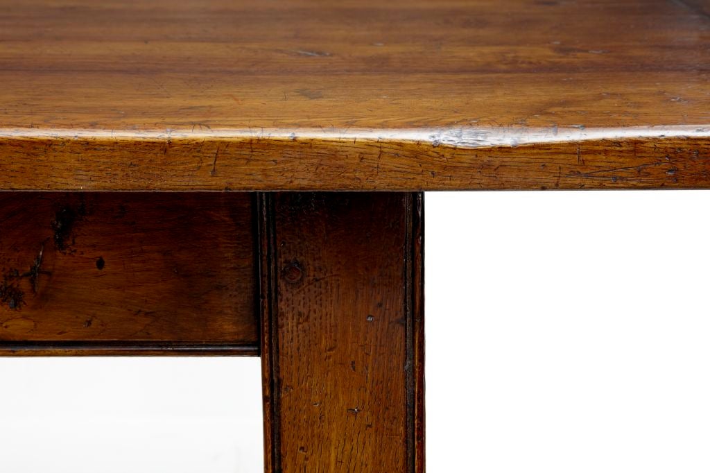 farmhouse table for 10-12
