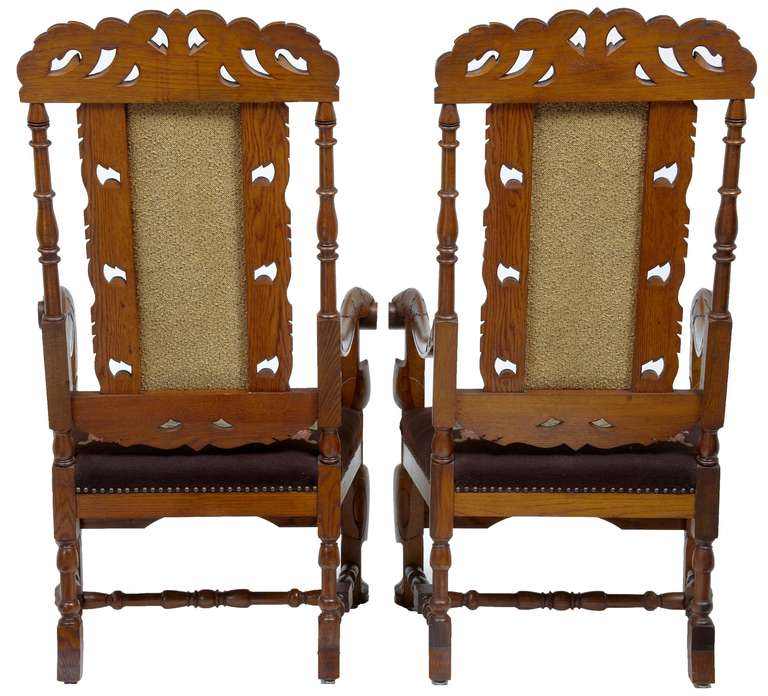 Victorian Pair of 19th Century Oak Throne Armchairs