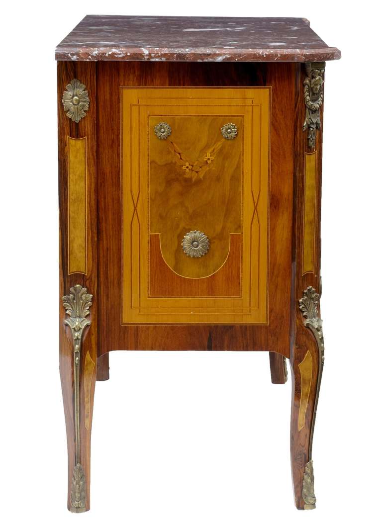 Early 20th Century Mahogany Kingwood Inlaid Commode In Excellent Condition In Debenham, Suffolk
