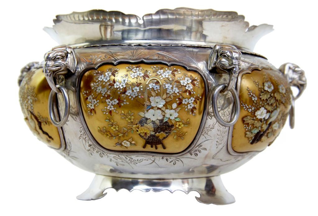 Meiji Period Antique Shibayama Silver And Laquer Bowl In Excellent Condition In Debenham, Suffolk