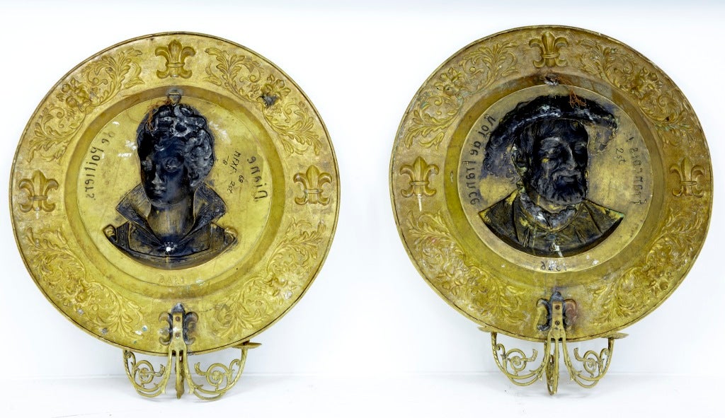 Pair of 19th century antique brass memorial plaque sconces

Stunning pair of wall-mounted plates with three candle arms, depicting Francois the 1st and his famous lover Diane de poitiers.