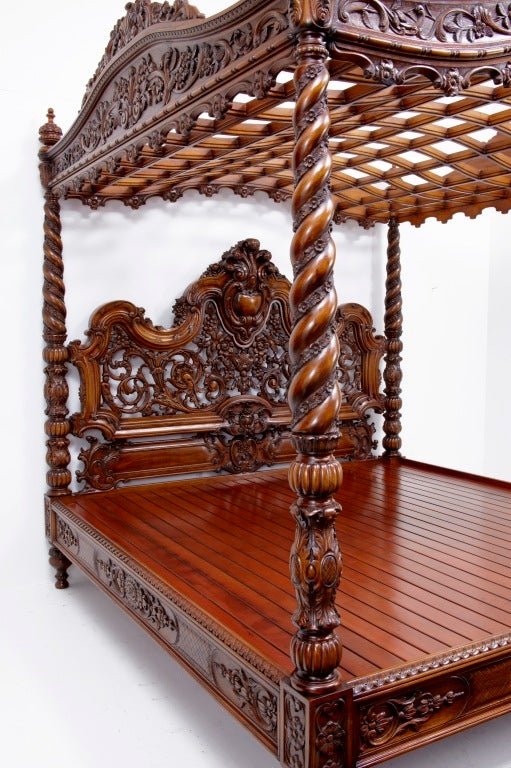 Mid-20th Century 20th Century Baroque Rococo Carved Walnut Four Poster Bed