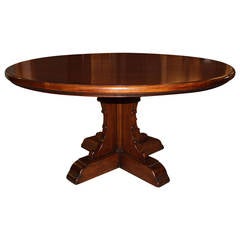 Round Pedestal Table in Medium Cherry