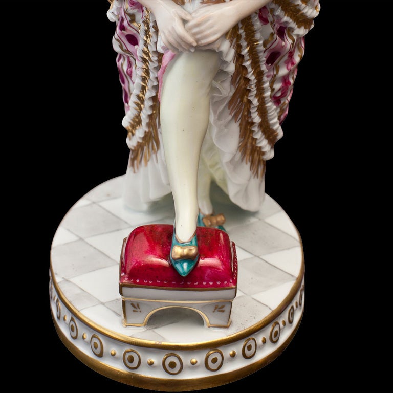 French Porcelain Figurine  In Excellent Condition In Culver City, CA
