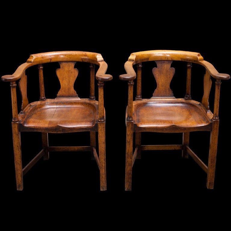 Wonderful form, perfect patina, carved deep seat 
  