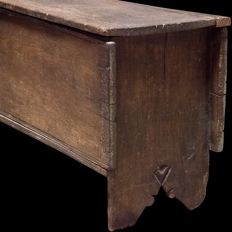 Primitive Wooden Sword Box  1